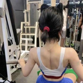 翘臀女神